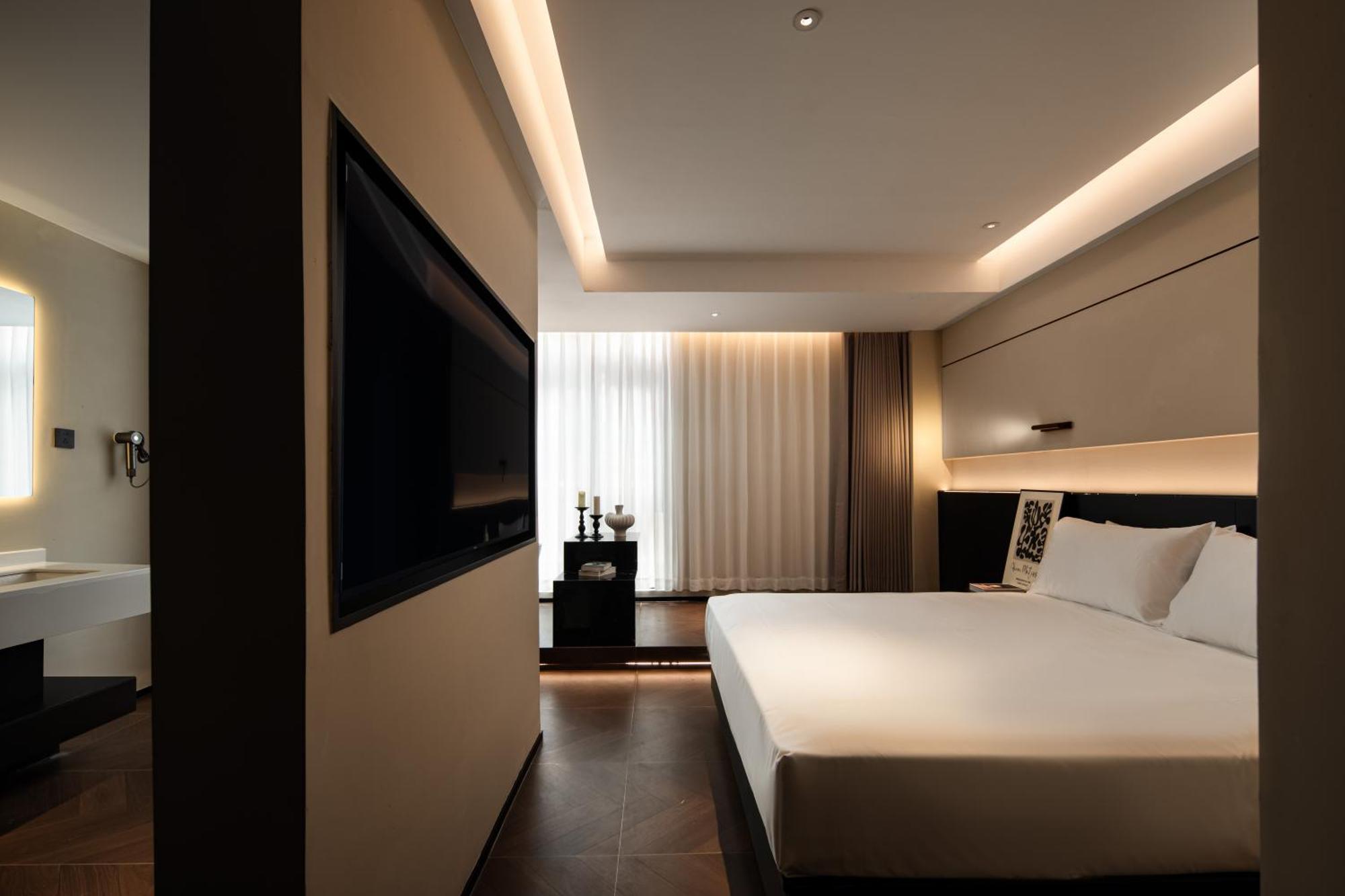 See You Soon At The Ritz Rose Summer Hotel Sanya Zewnętrze zdjęcie
